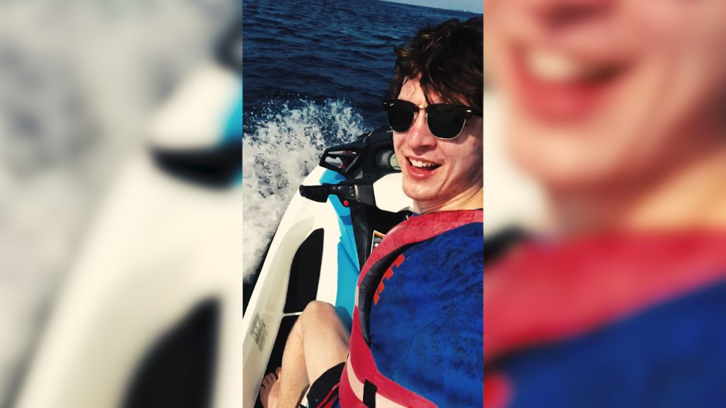 Roman auf dem Jet-Ski!! SO GEIL